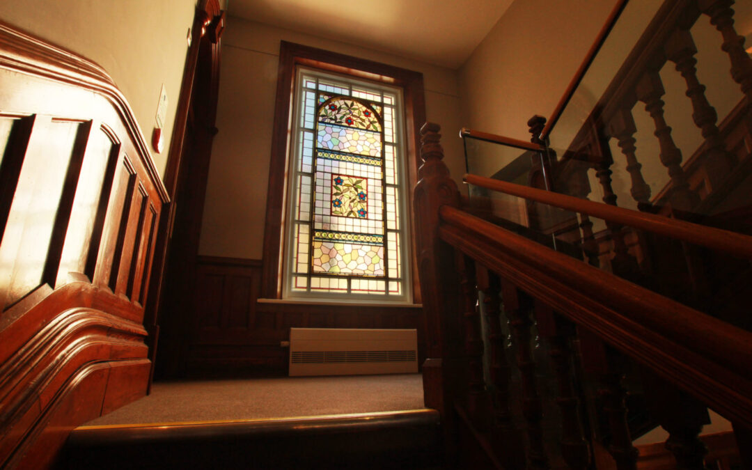 STAINED GLASS WINDOW EDIT